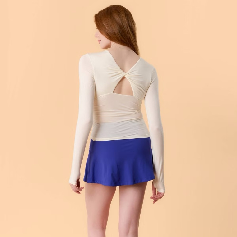 Blogilates Women's Cream Twisty Long Sleeve Top - Size Small